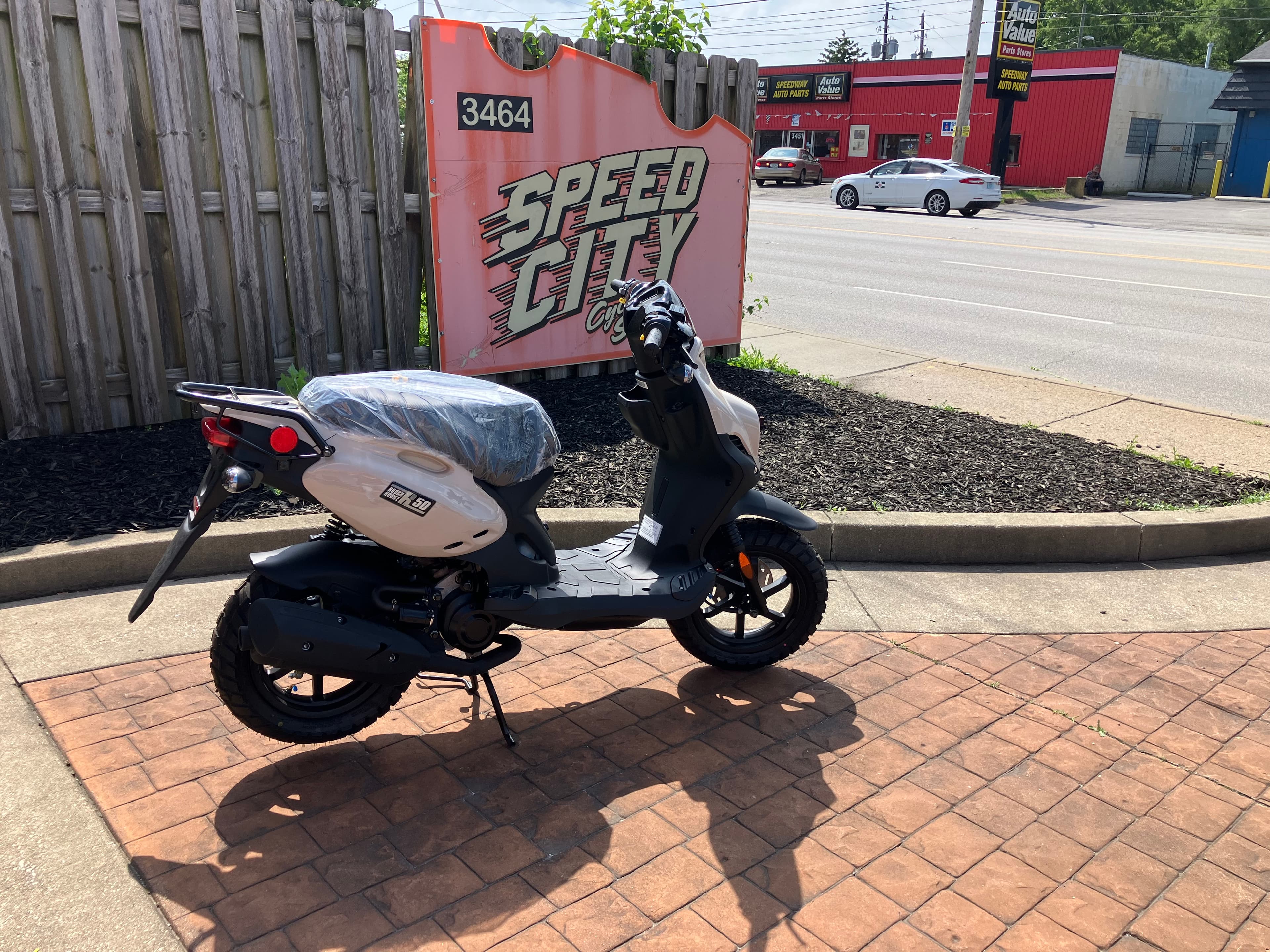 2026 GENUINE SCOOTERS Roughhouse 50