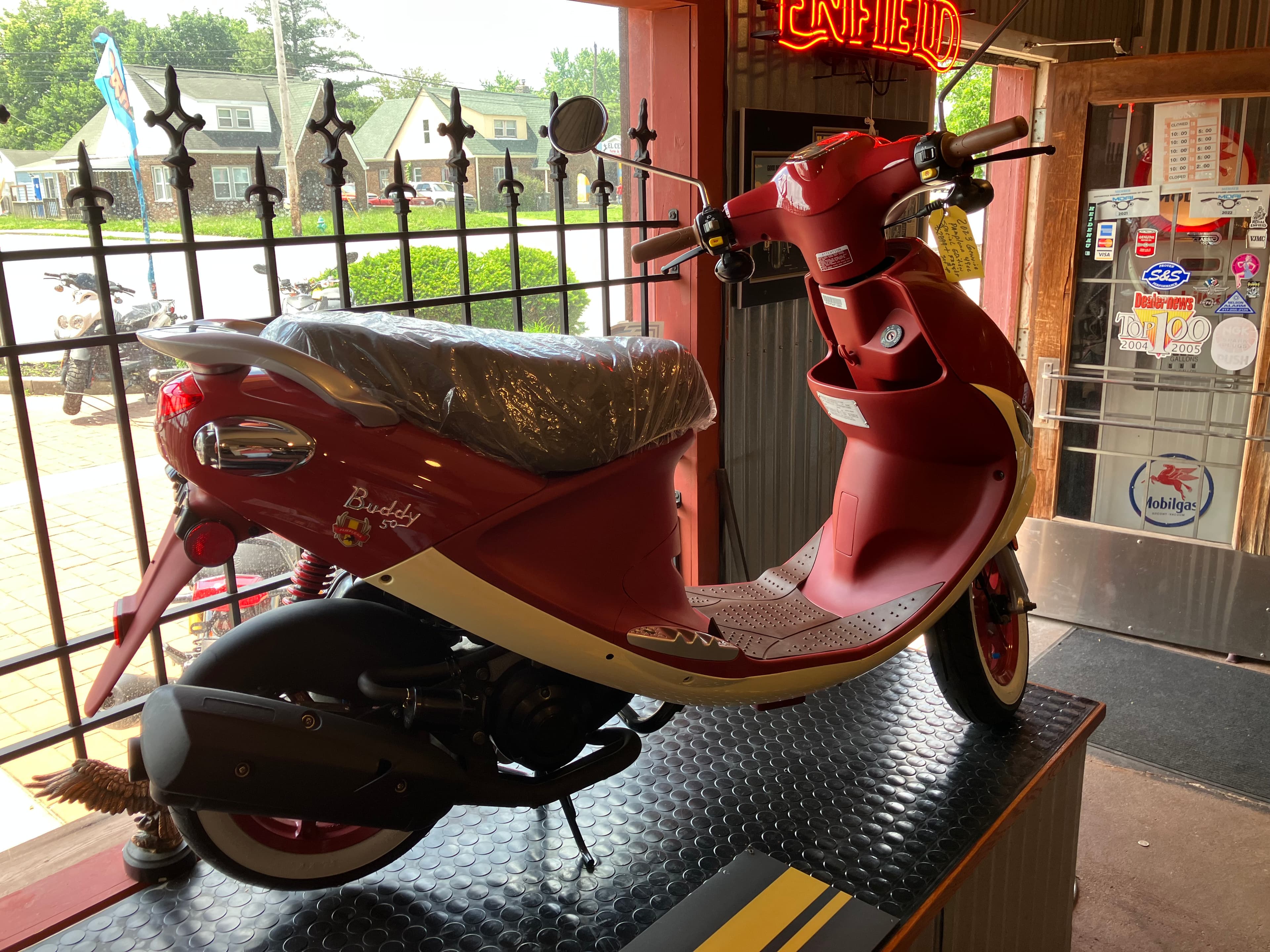 2023 GENUINE SCOOTERS Buddy 50