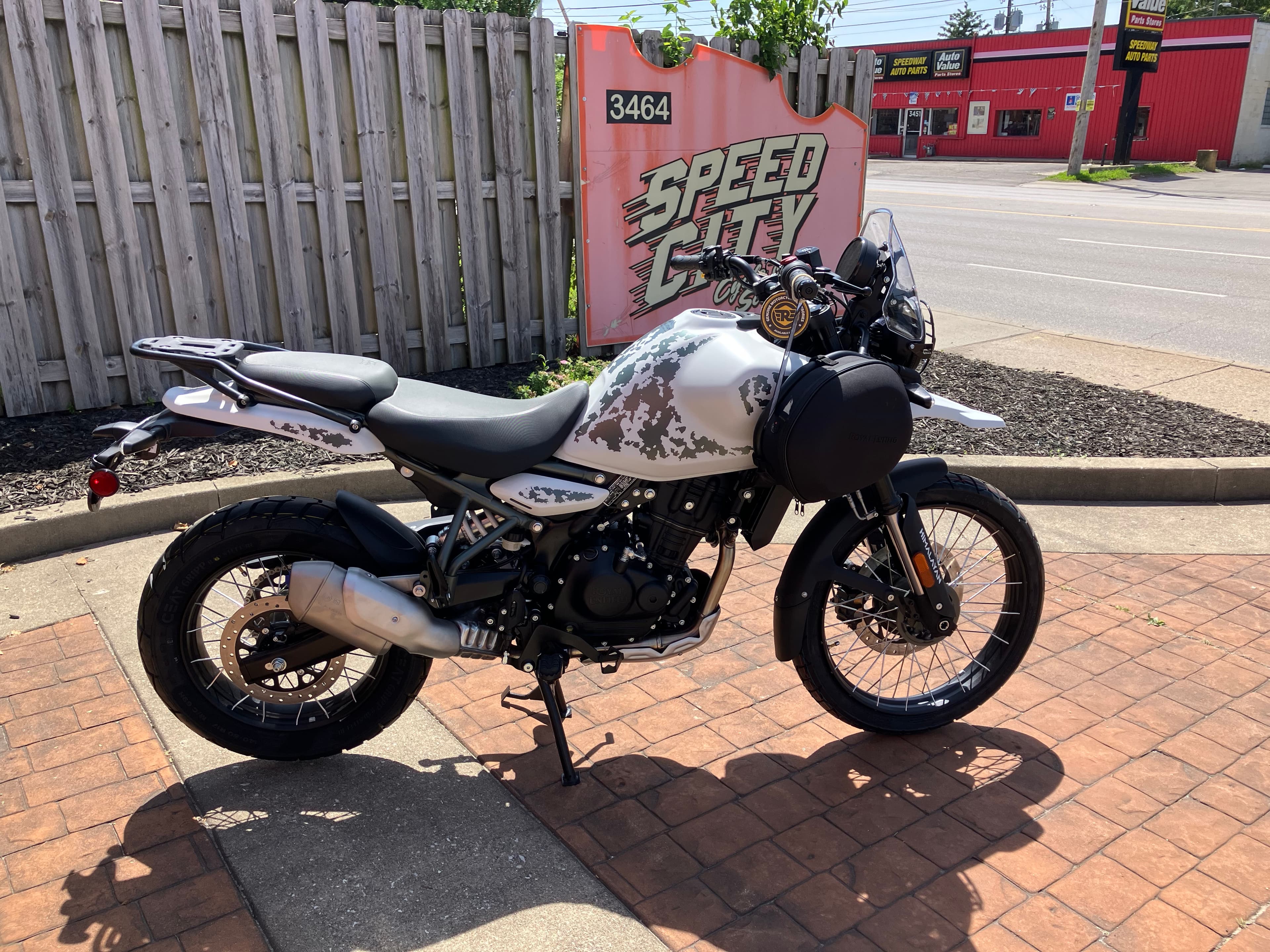 2026 Royal Enfield Himalayan 450 Tubeless